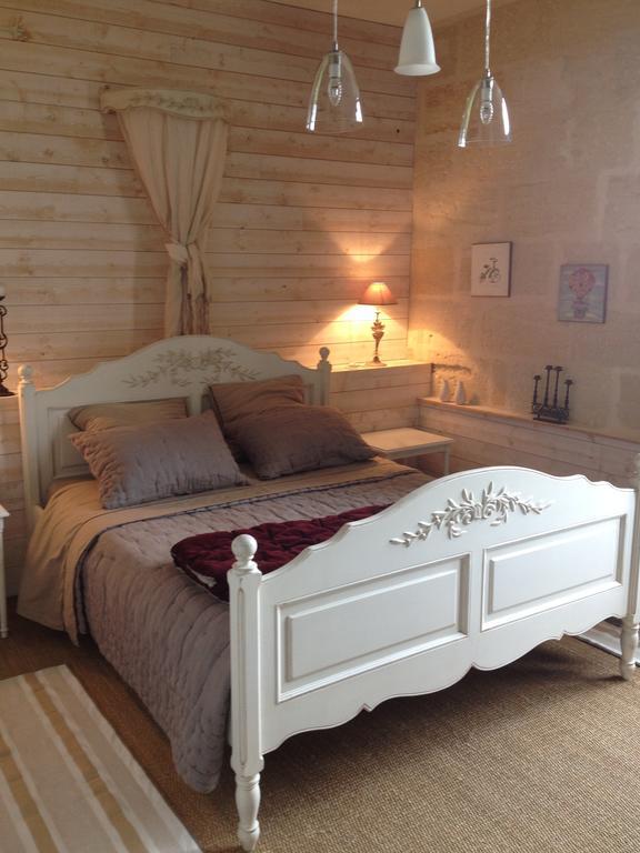Chateau Nardou Hotel Saint-Sulpice-et-Cameyrac Bilik gambar