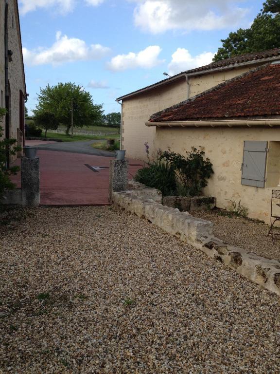 Chateau Nardou Hotel Saint-Sulpice-et-Cameyrac Bilik gambar