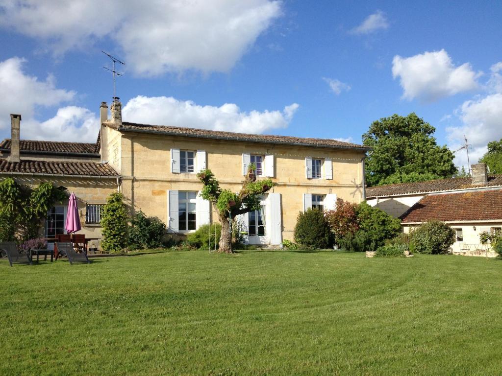 Chateau Nardou Hotel Saint-Sulpice-et-Cameyrac Bilik gambar