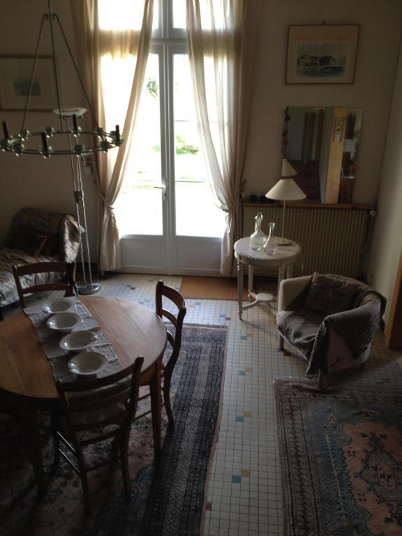 Chateau Nardou Hotel Saint-Sulpice-et-Cameyrac Luaran gambar